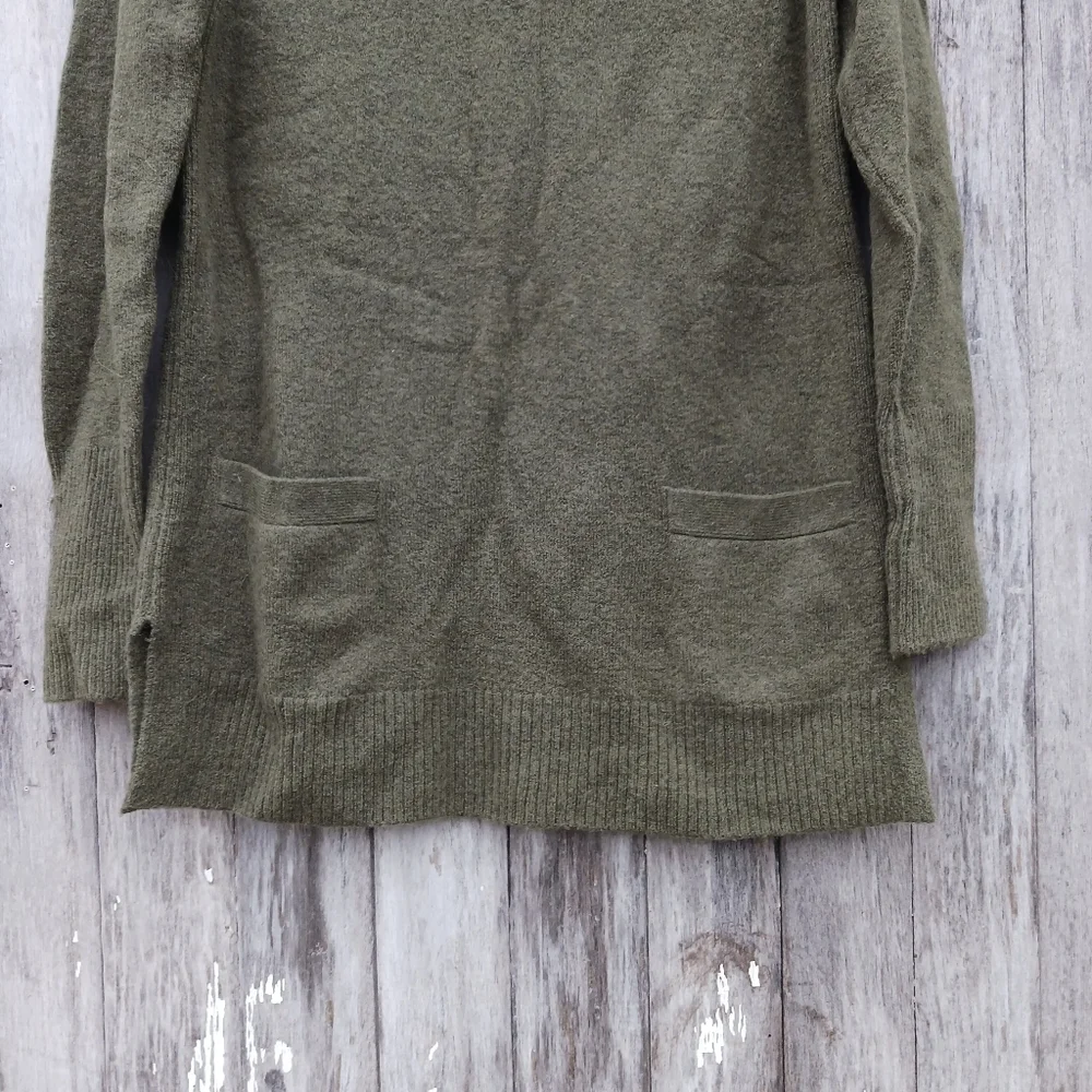J. Crew‎ Sz XXS V-Neck Front-Pocket Forest Green Tunic Sweater in Supersoft Yarn
